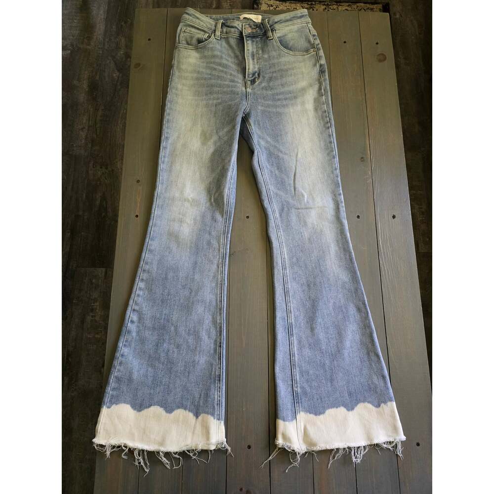 EUC Risen High Rise White Raw Hem Flare Jeans - 27 waist